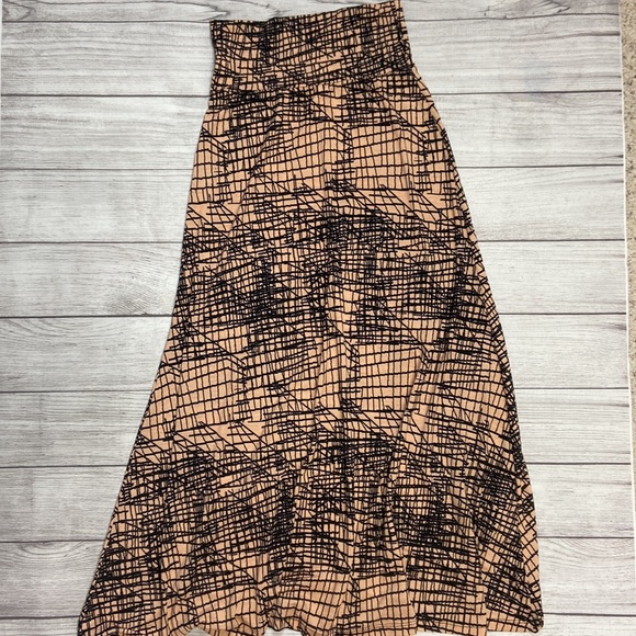 Pinkblush Lightweight Coral Pink with Black Abstract Geometric Lines Maxi Skirt - Picture 9 of 16